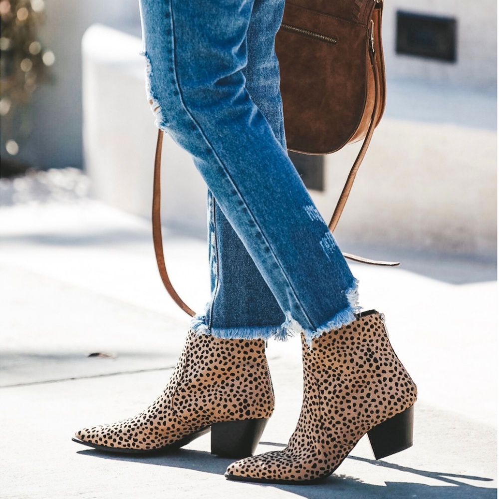 ❌SOLD ❌ Leopard Boots